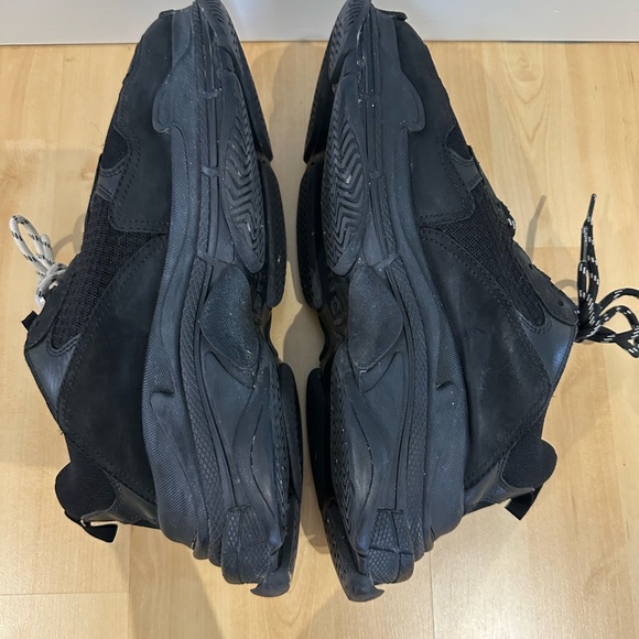 Balenciaga men’s sneakers size 11 - Picture 4 of 11